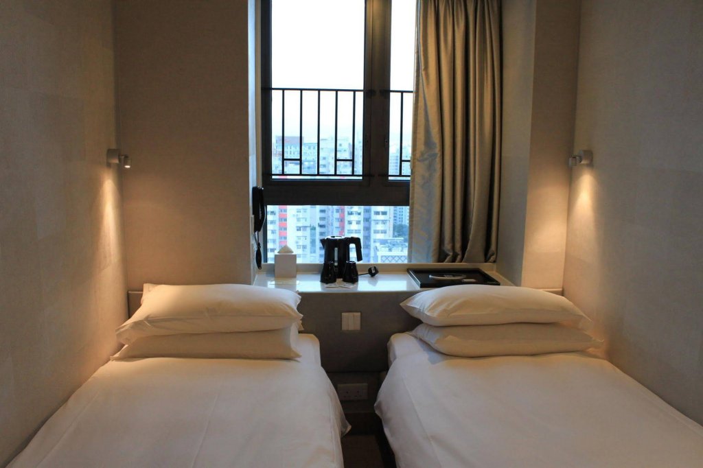 Фото Hotel Ease Mong Kok