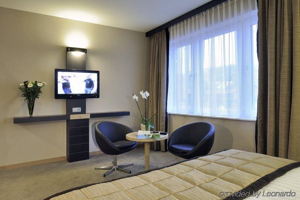 Фото Novotel Brussels Centre Midi Station