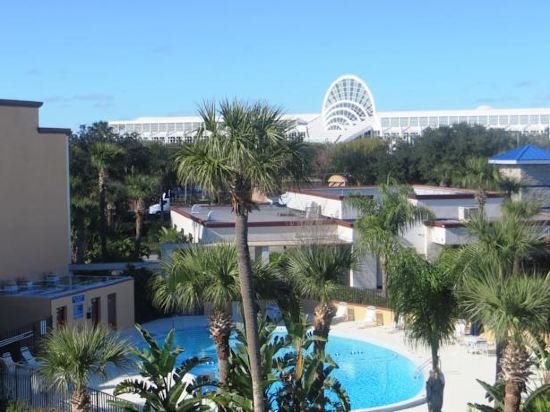Фото Days Inn by Wyndham Orlando Conv. Center/International Dr