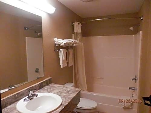 Фото Super 8 by Wyndham Childress