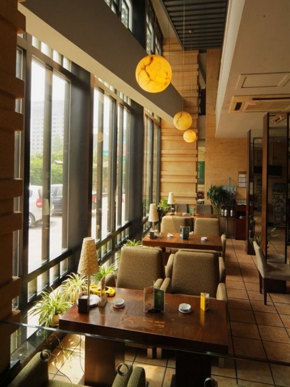 Фото Voco Nanjing Oriental Pearl, An Ihg Hotel