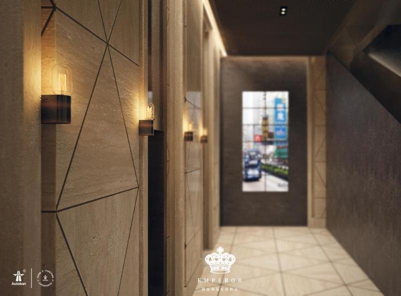 Фото The Emperor Hotel