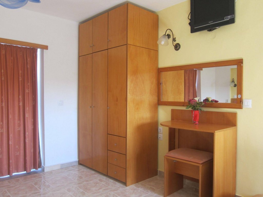 Фото Horizon Apartments Platanias