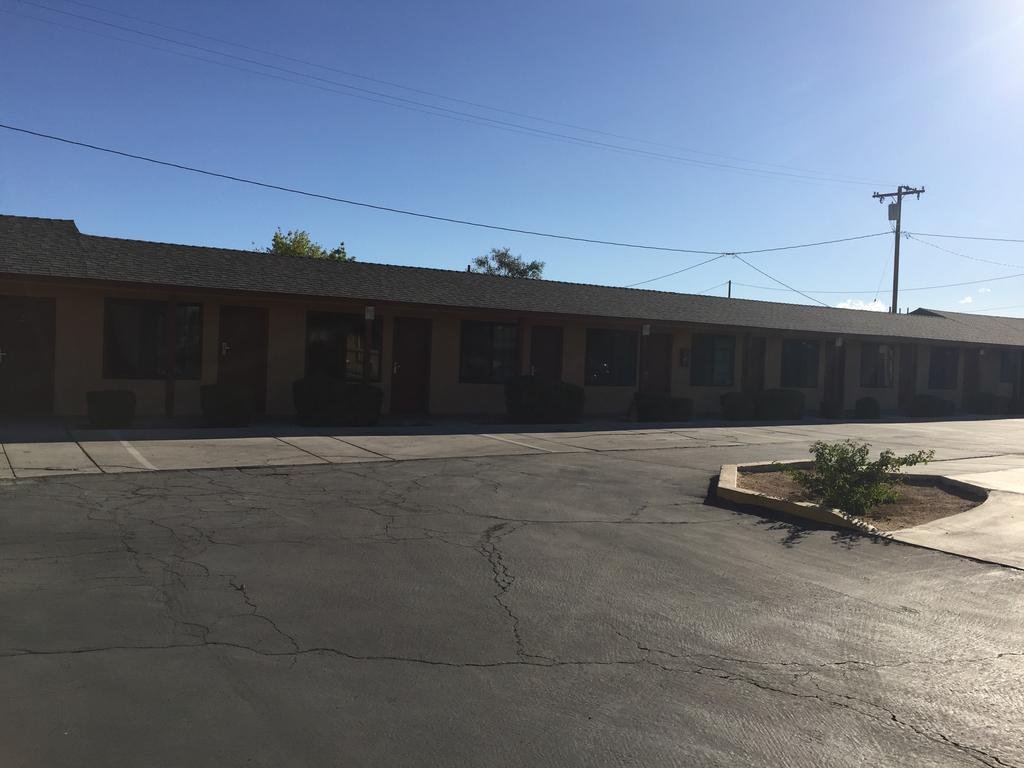 Фото Black Horse Motel