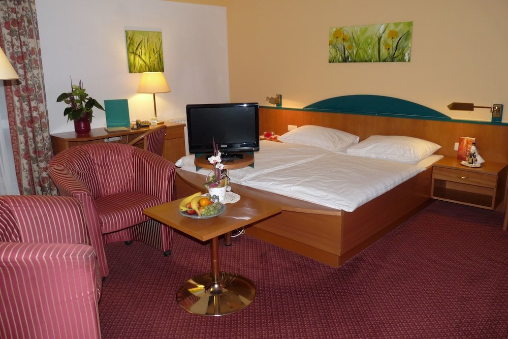 Фото Parkhotel zur Klause