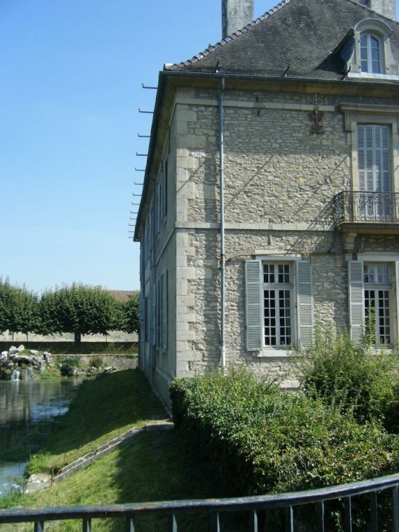 Гостиница Château De Serrigny