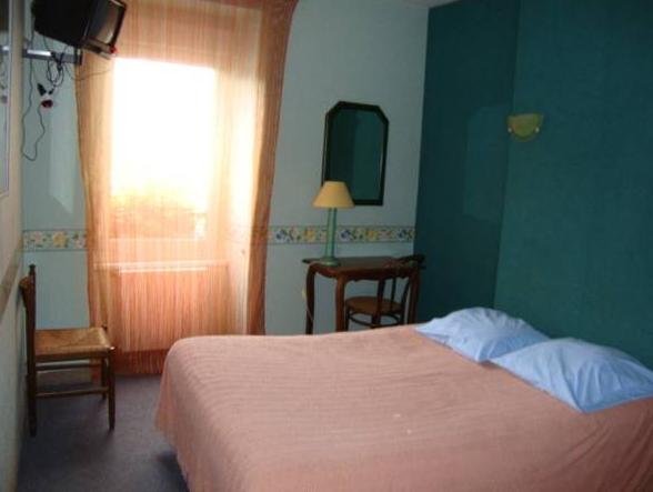 Фото Hôtel le Cadoudal