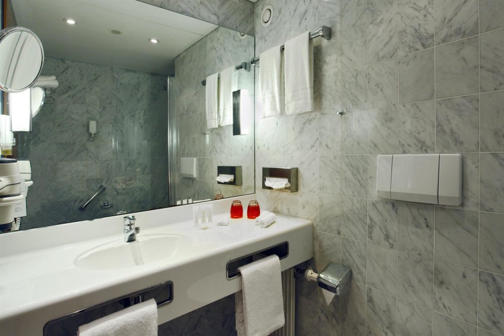 Фото H4 Hotel Residenzschloss Bayreuth