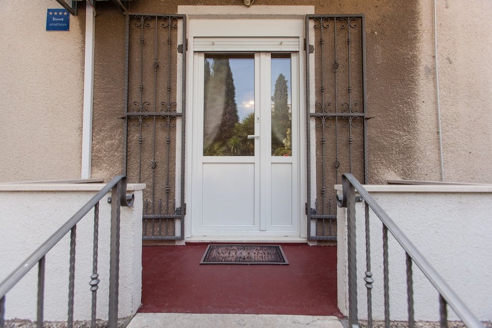 Фото Cro Jet Set Apartments