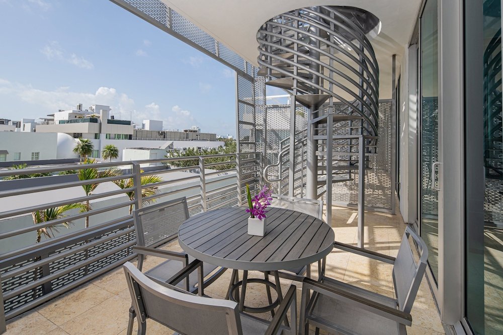 Фото Crowne Plaza South Beach - Z Ocean Hotel