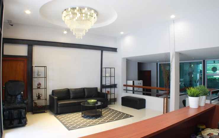 Фото S'Prima Hostel