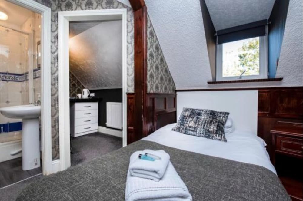 Фото Quayside Hotel & Bar