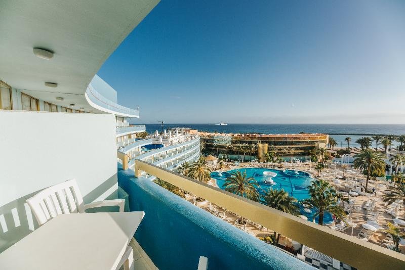 Фото Mediterranean Palace