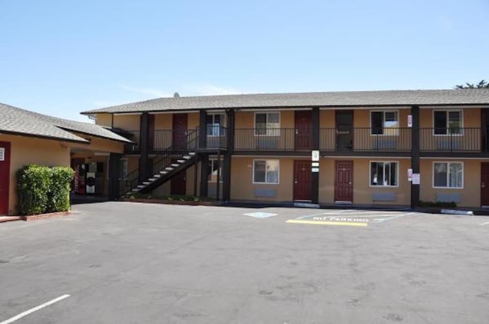 Фото Hotel Belmont