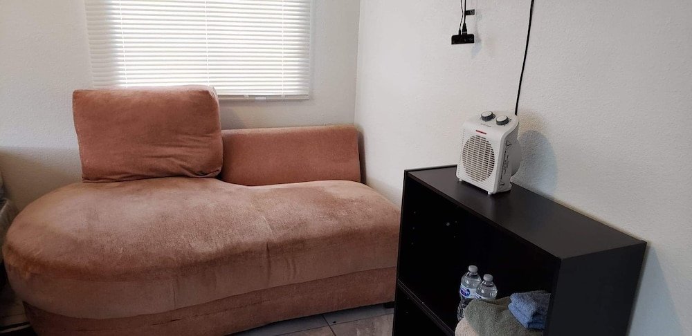 Фото The Yellow Penthouse