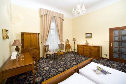 Фото Отель Chateau Zbiroh