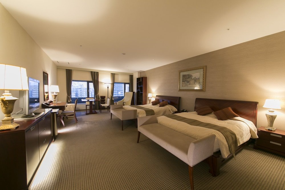 Фото Nakanoshima Plaza