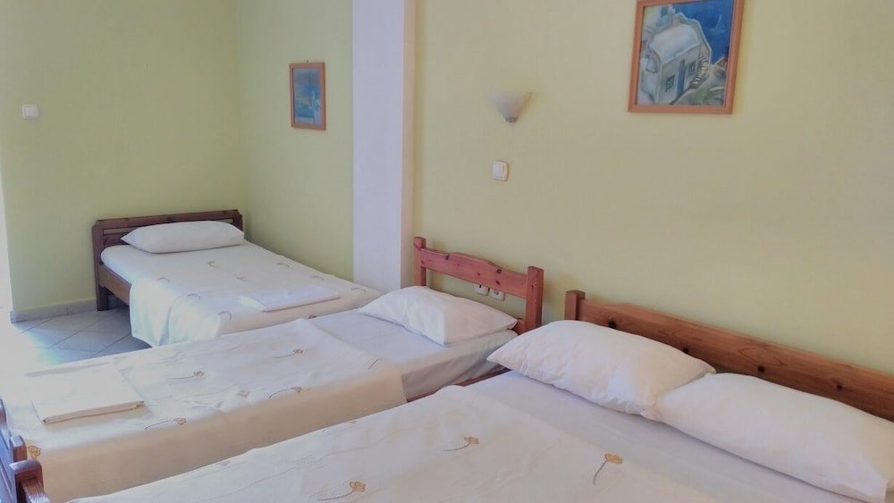 Фото Pigadaki Villas Polychrono