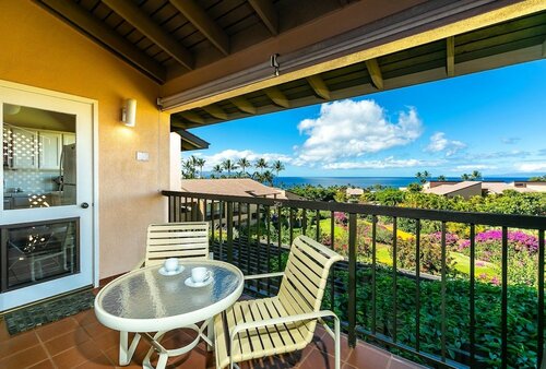 Гостиница Palms at Wailea Two Bedrooms by Coldwell Banker Island Vacations в Уэйлее