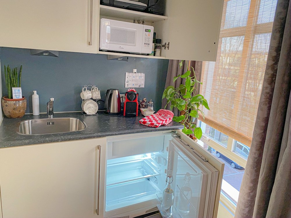 Фото Edson Guesthouse