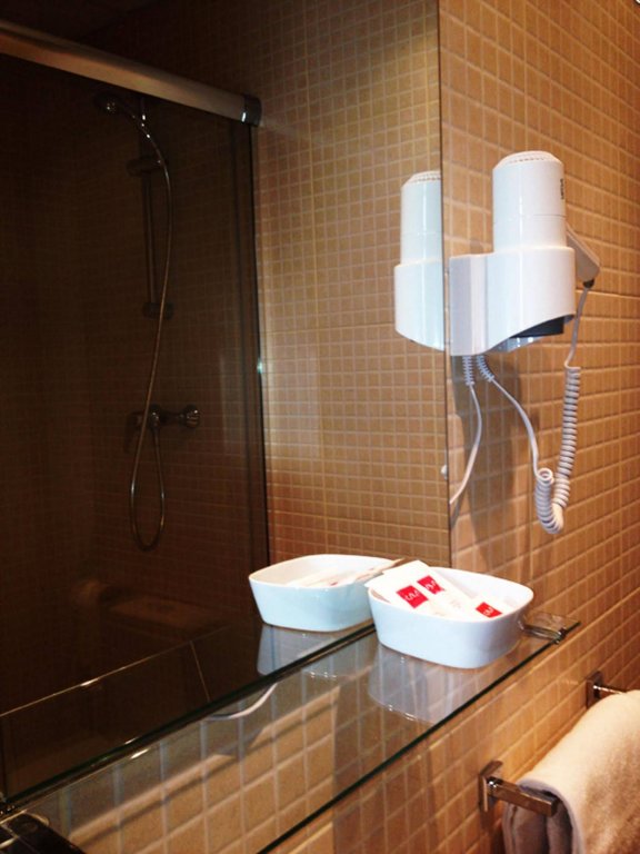 Фото The Hotel 592 - Adults Only