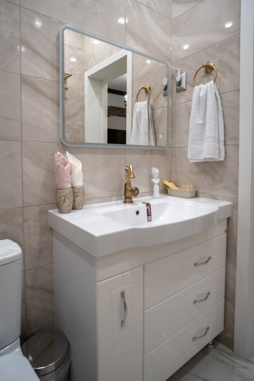 Фото Silver House