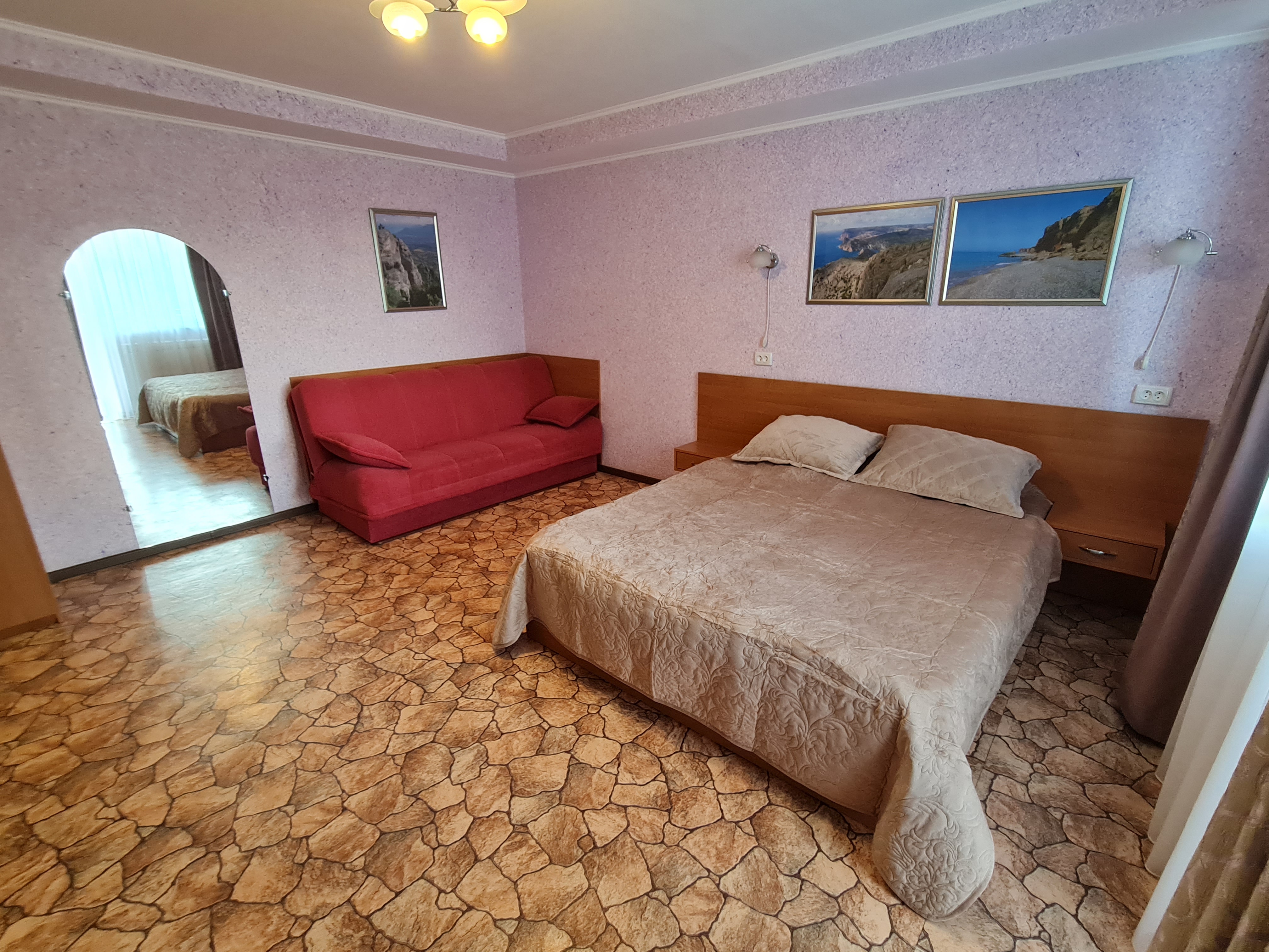 Фото отеля 1