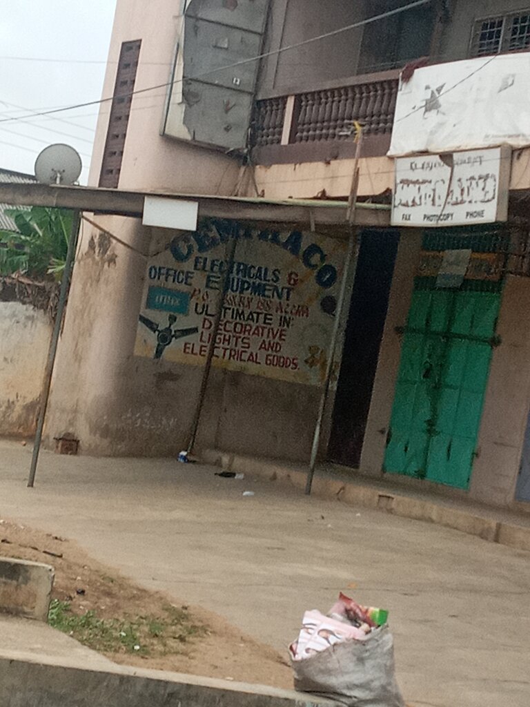 Barber shop Ekis barbering shop, Accra, photo