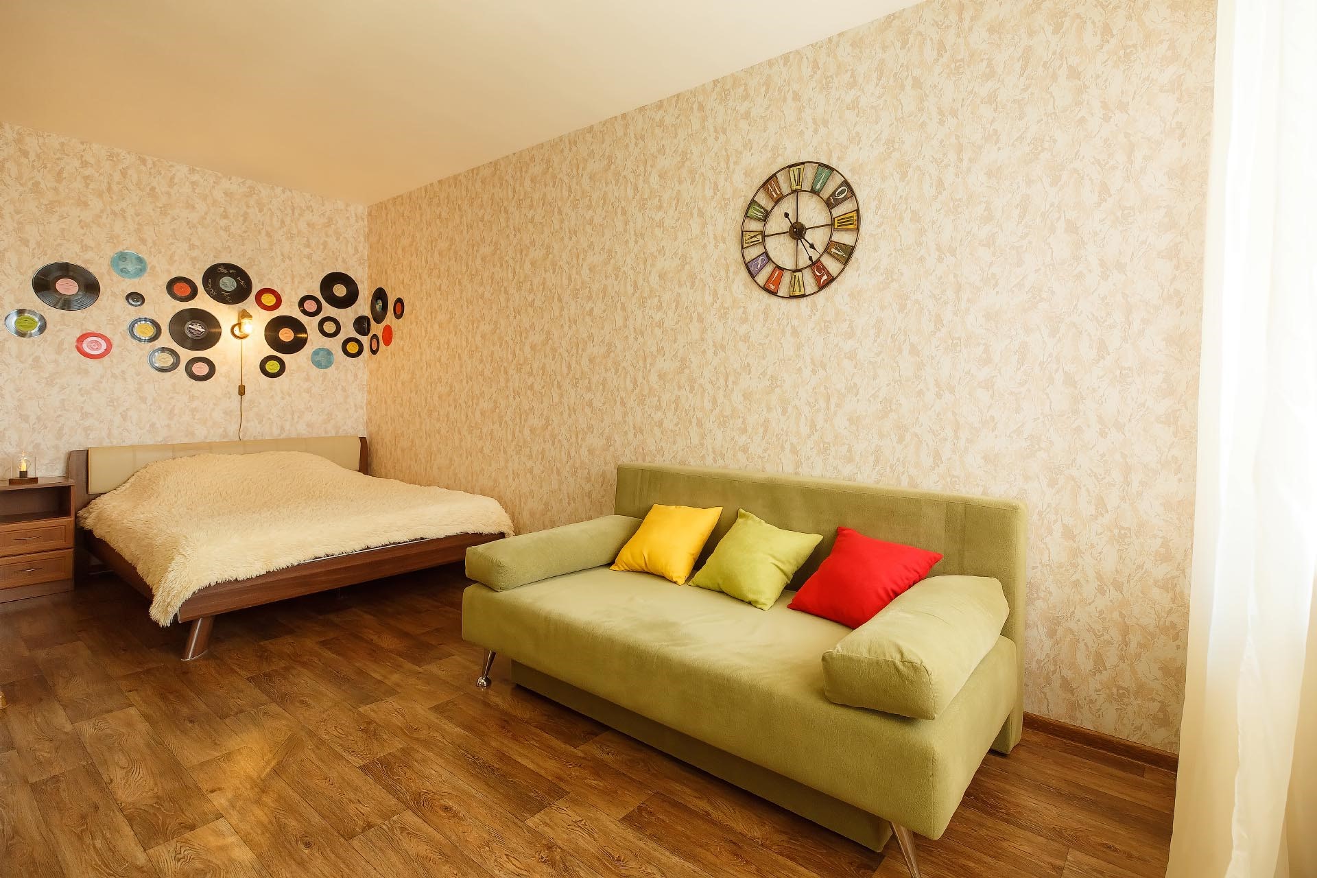 Фото Атмосфера