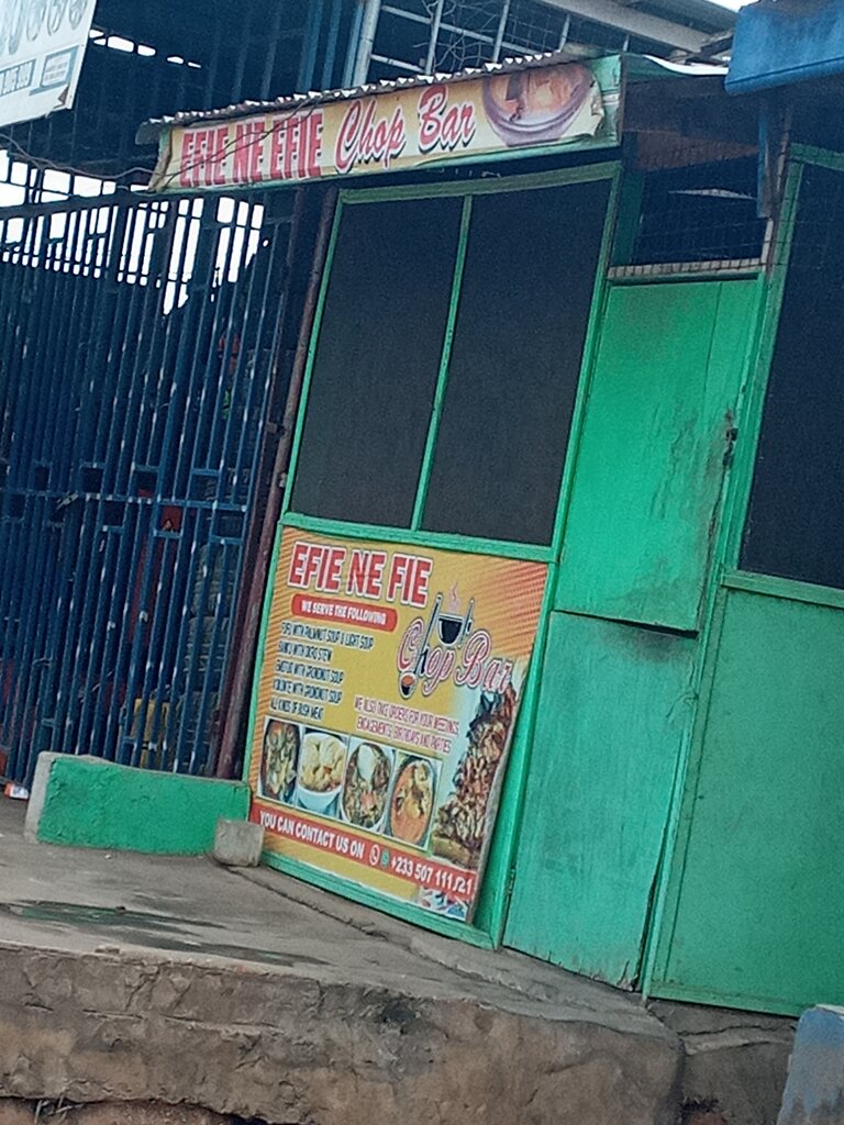 Catering Efie ne fie chopbar, Accra, photo