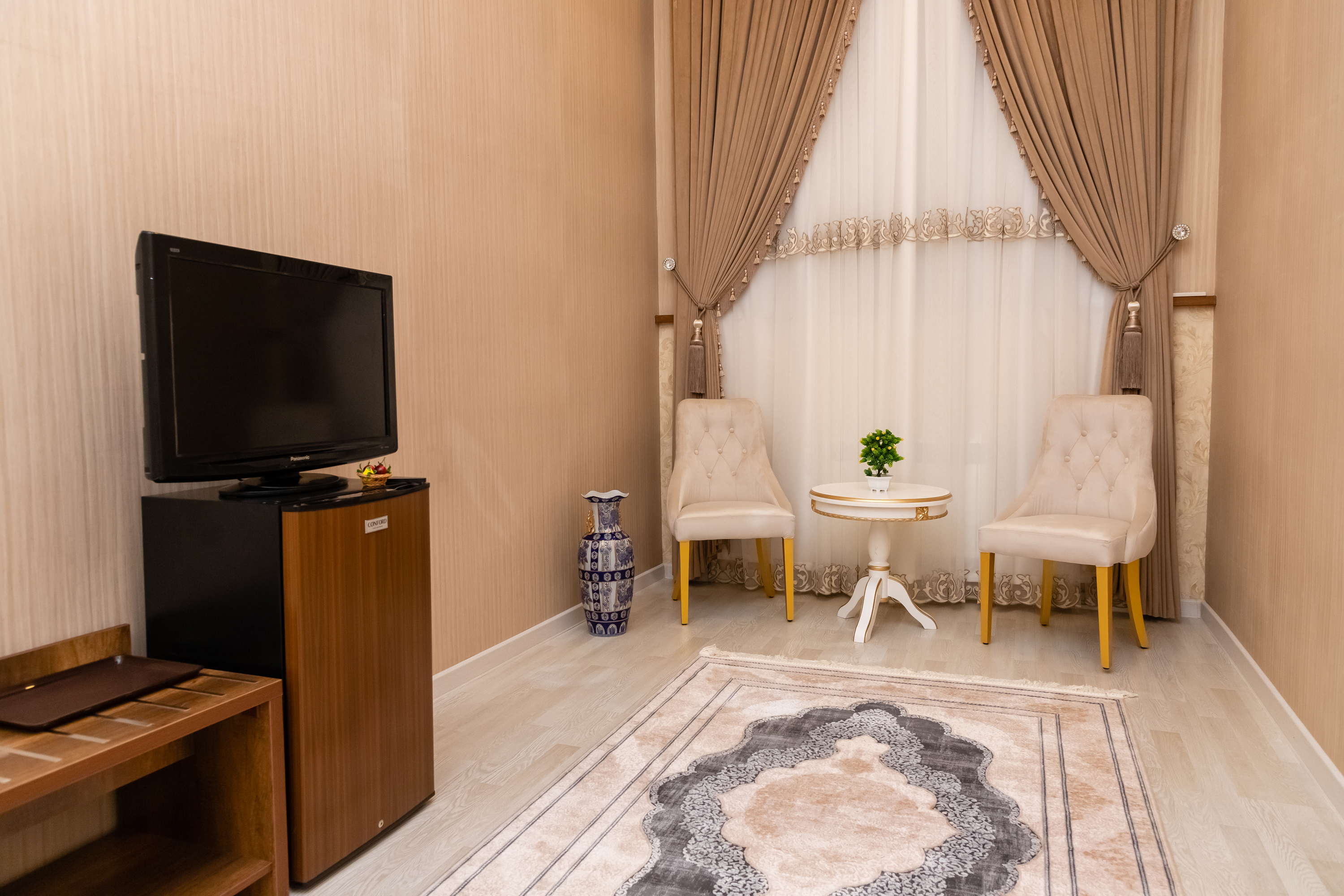 Фото Renaissance Boutique Hotel