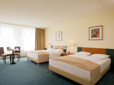 Фото Nh Fribourg Hotel