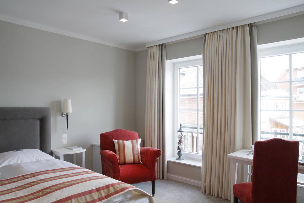 Фото Kino - Hotel Meyer