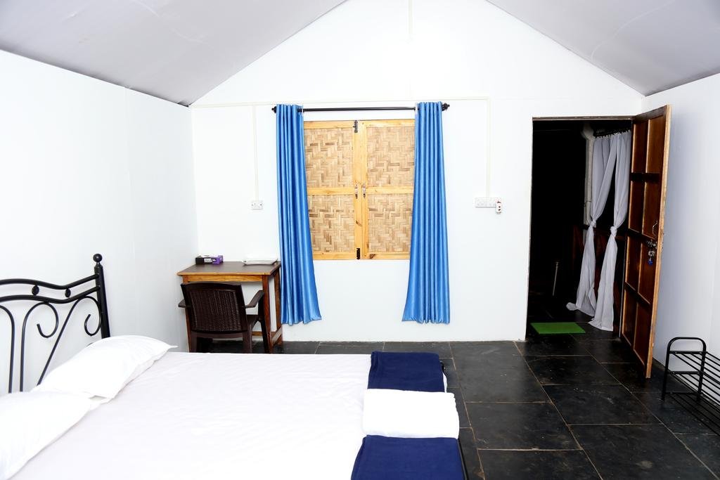 Фото Shivalay Cottages