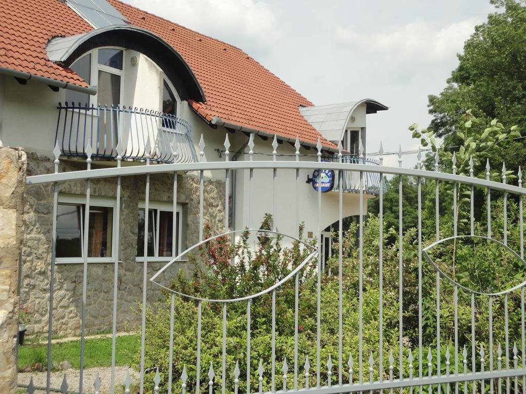 Фото 84359029059