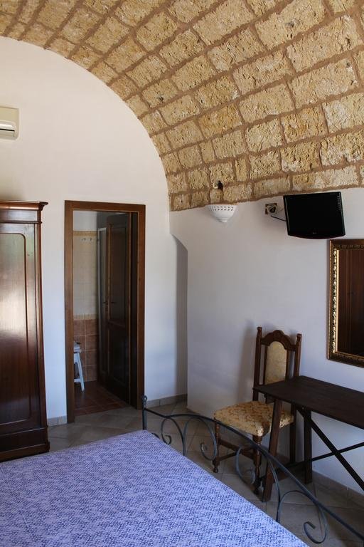 Фото Masseria Li Curti