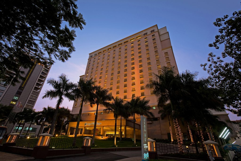 Фото Lotte Hotel Saigon