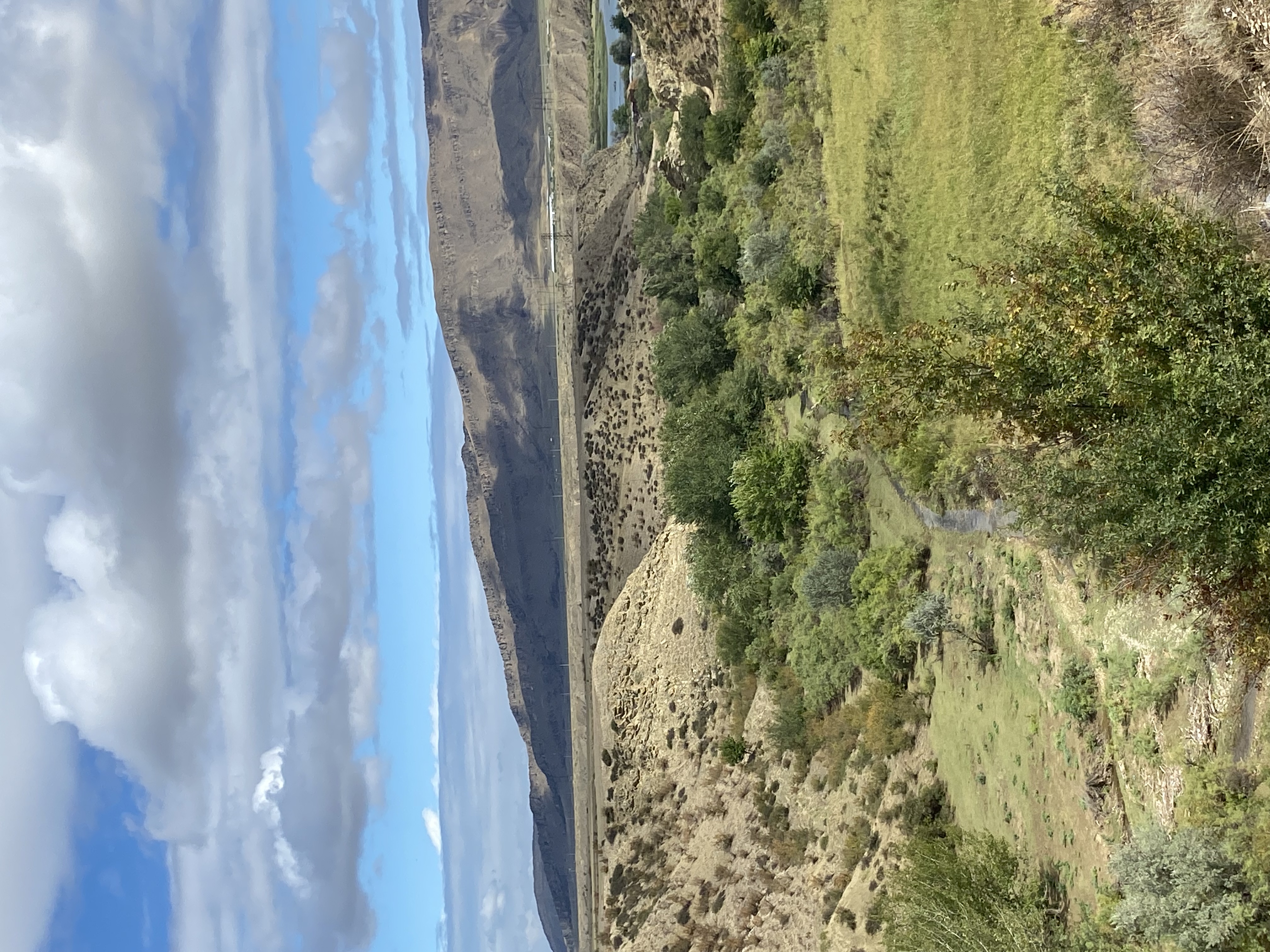 Фото Домик у обрыва