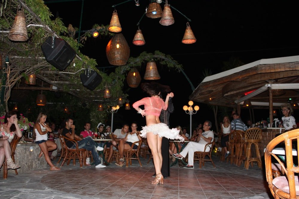 Фото Molfetta Beach Hotel