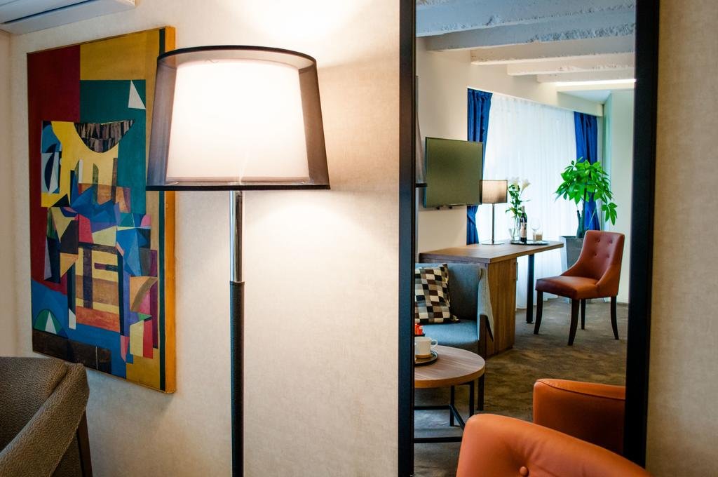 Фото Nomad Luxury Suites