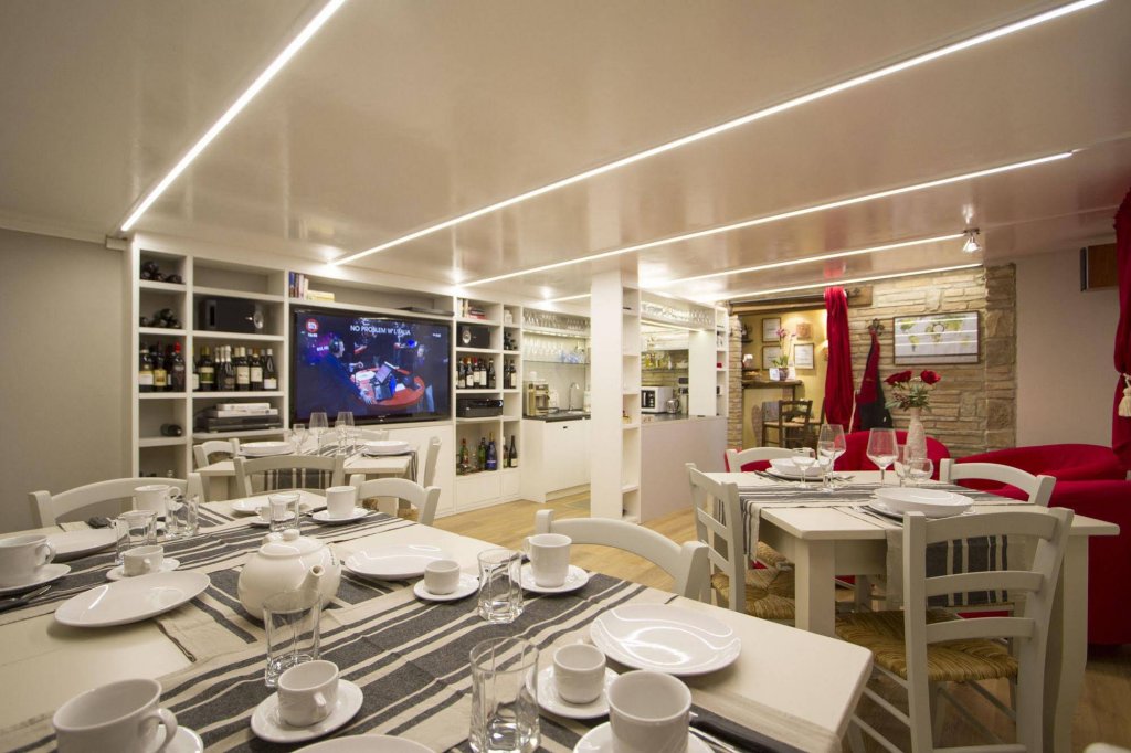 Фото Agriturismo Rocca Di Pierle