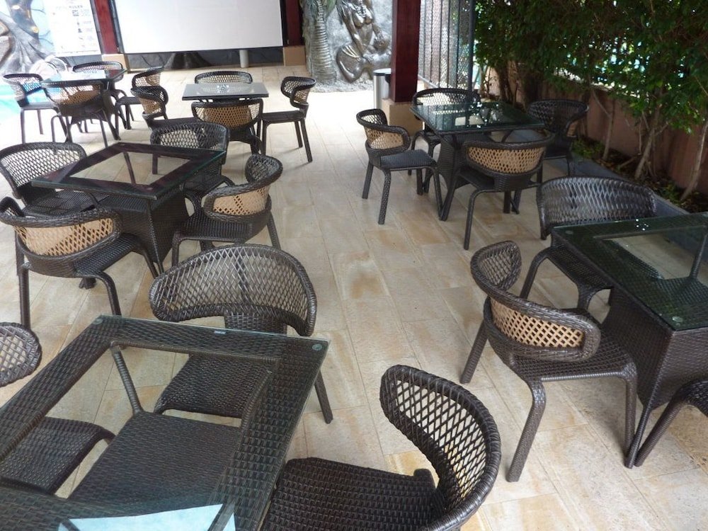 Фото MJ Grand Hotel