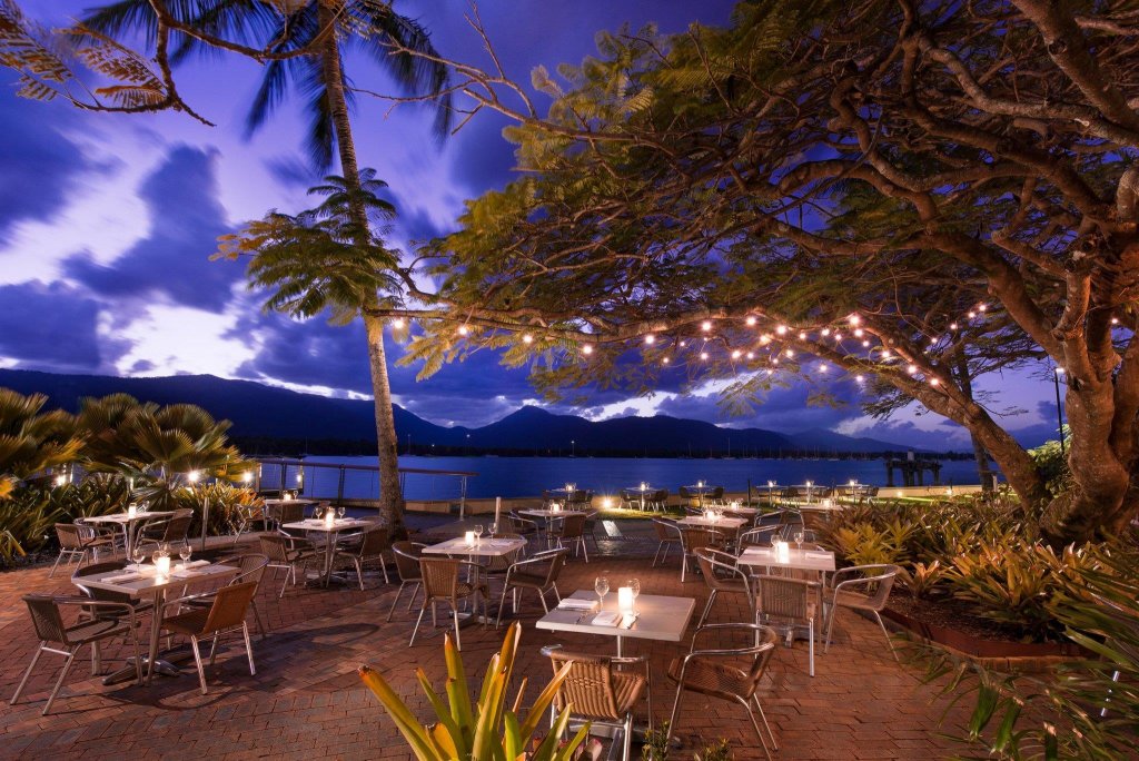 Фото Hilton Cairns