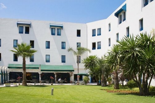 Гостиница Ibis Casa Voyageurs Hotel в Касабланке