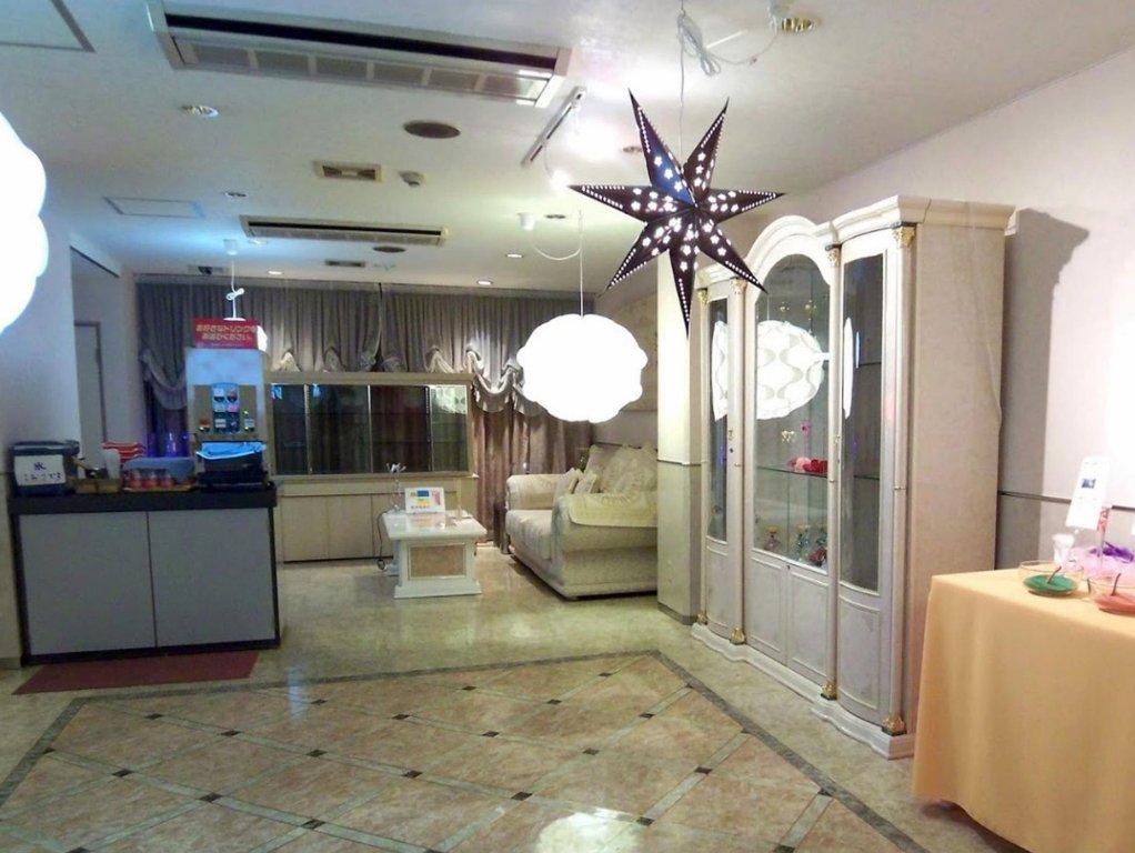 Фото Hotel Dressy -Adults Only