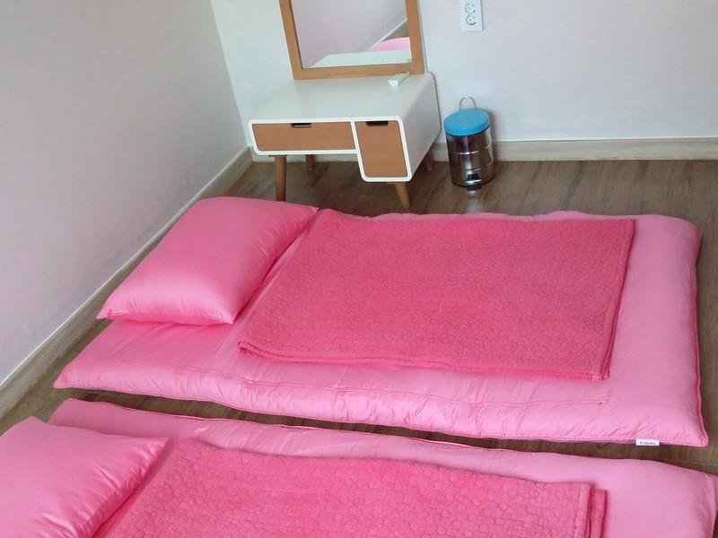 Фото Gangneung Ing Guesthouse - Hostel