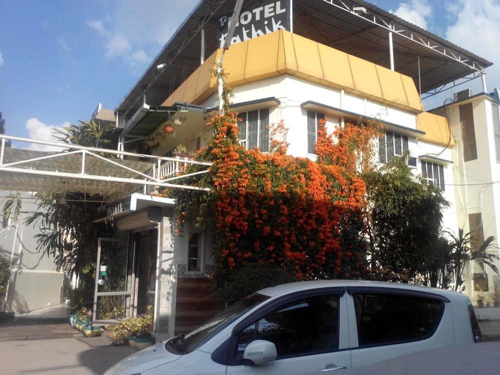 Фото Hotel Pathik