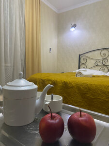 Troya (Aqjol dańǵyly, 45/1), hotel