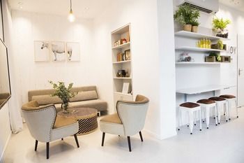 Фото The Promenade Art