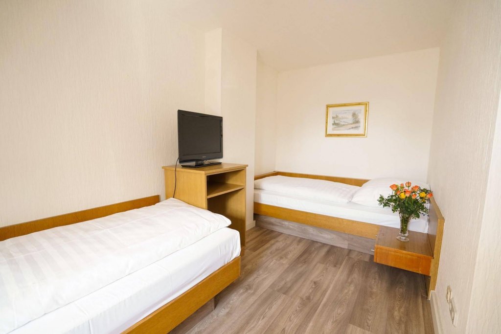 Фото Hotel Schumacher Düsseldorf